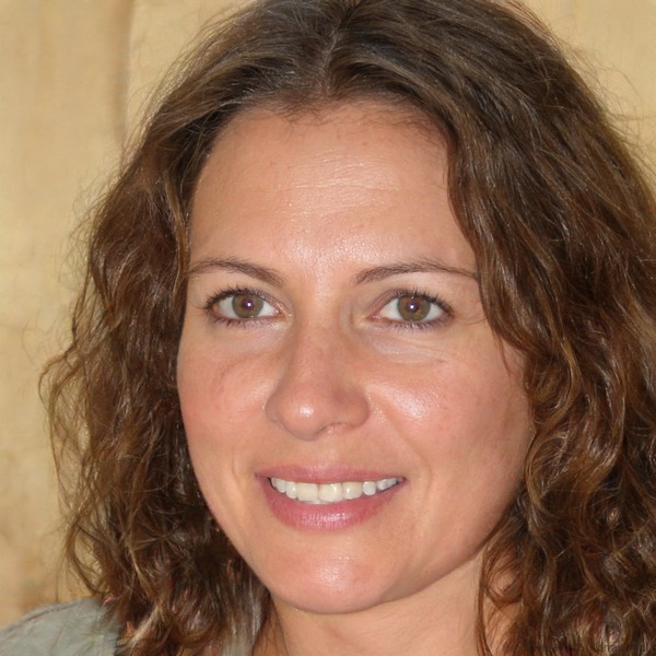 Natalia Kowalski, Lead Designer